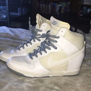 Nike Dunk Ski High Size 9 White Wedge Sneakers